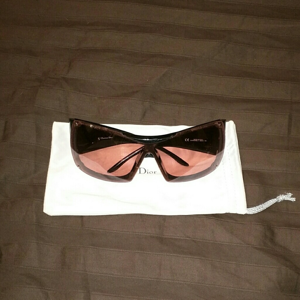 Chritian dior sunglasses (vintage,)